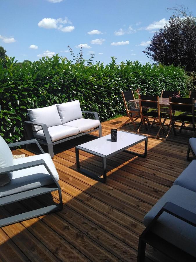 Grande Maison De Plain Pied Avec Jardin Arbore. Champignelles Exterior foto